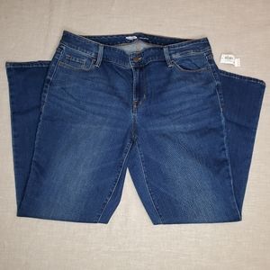 NWT Old Navy Kicker Boot-Cut Jeans